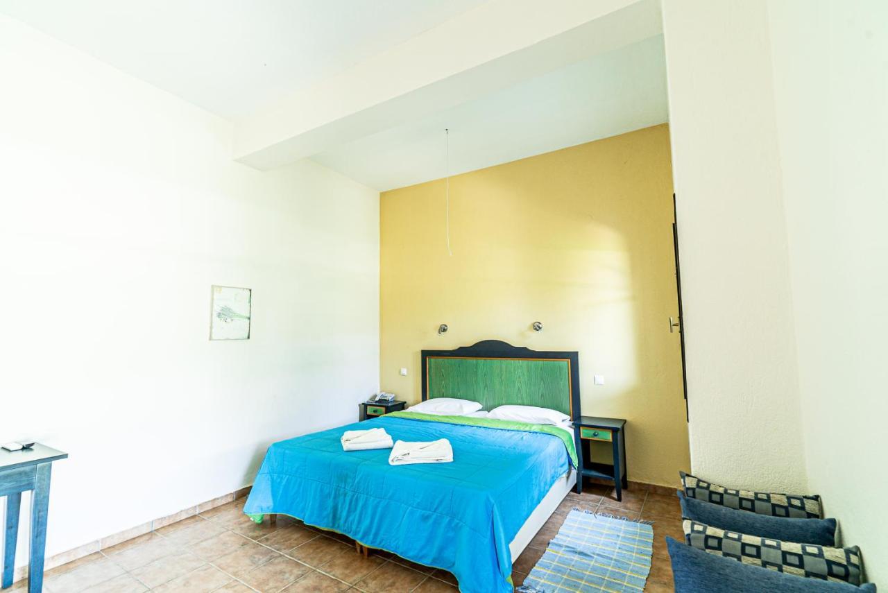Aktaion Hotel Kálamos Zewnętrze zdjęcie